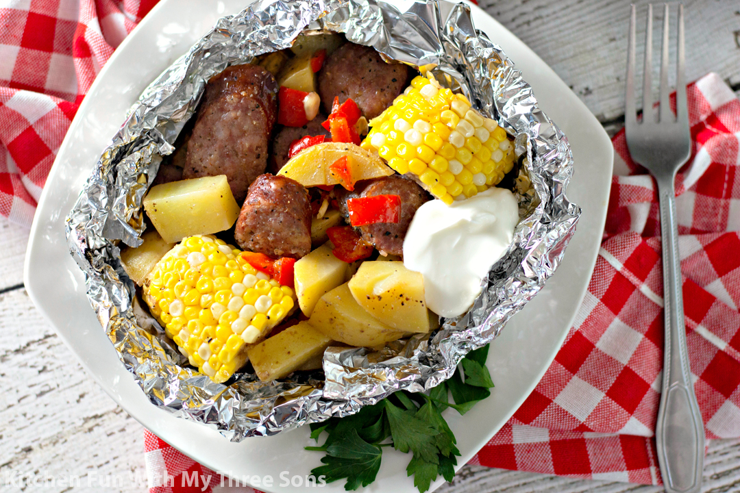 GARLIC KIELBASA GRILLED FOIL PACKETS