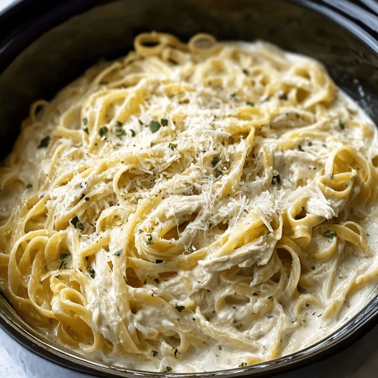 Slow Cooker Creamy Alfredo Pasta